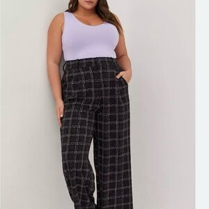 Torrid Women’s Black and Lavender Dress Pants Wide-Leg Elastic back Band Sz. 20